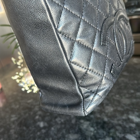 COPY - Chanel Tote - Picture 4 of 12